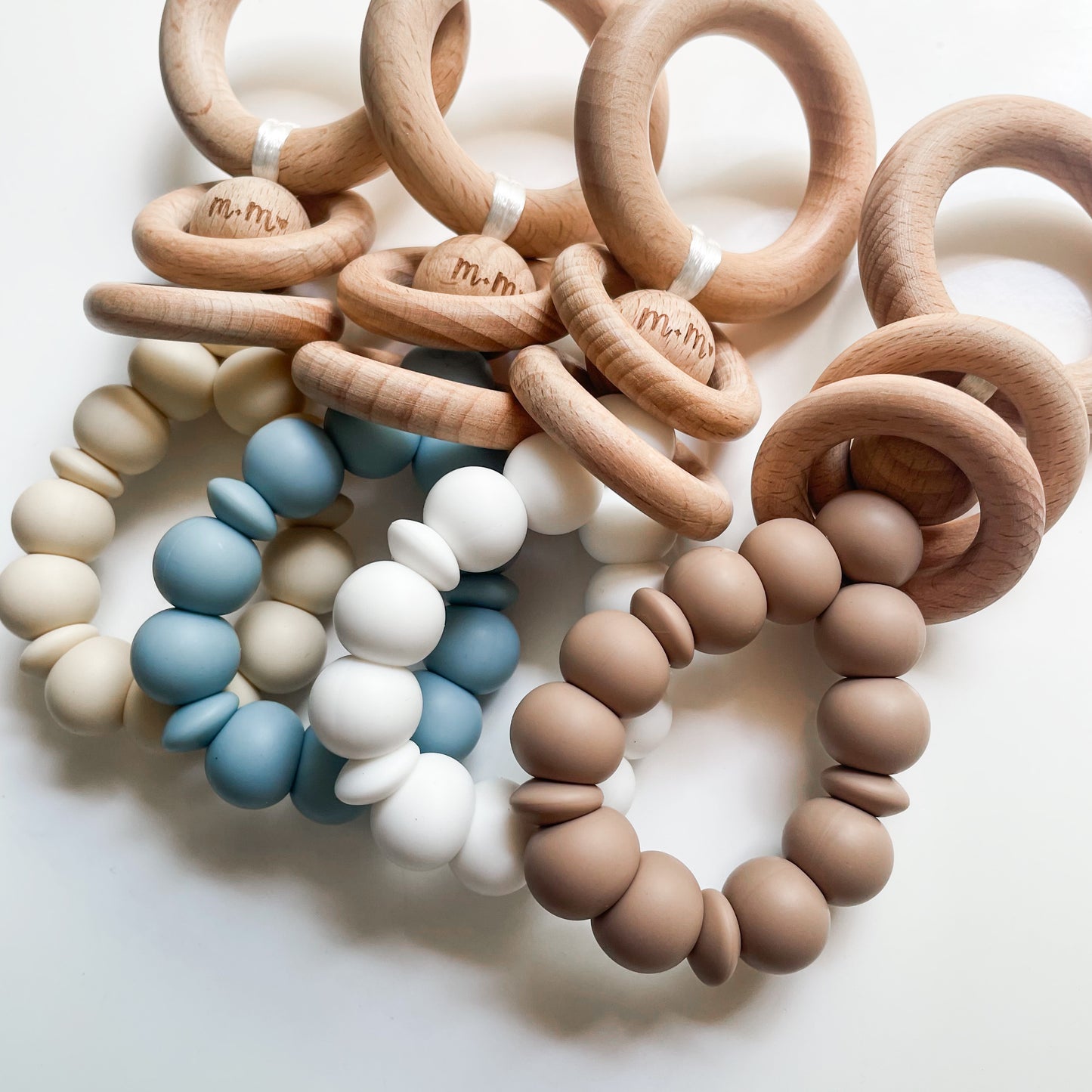 Max Shaker Rattle | Khaki