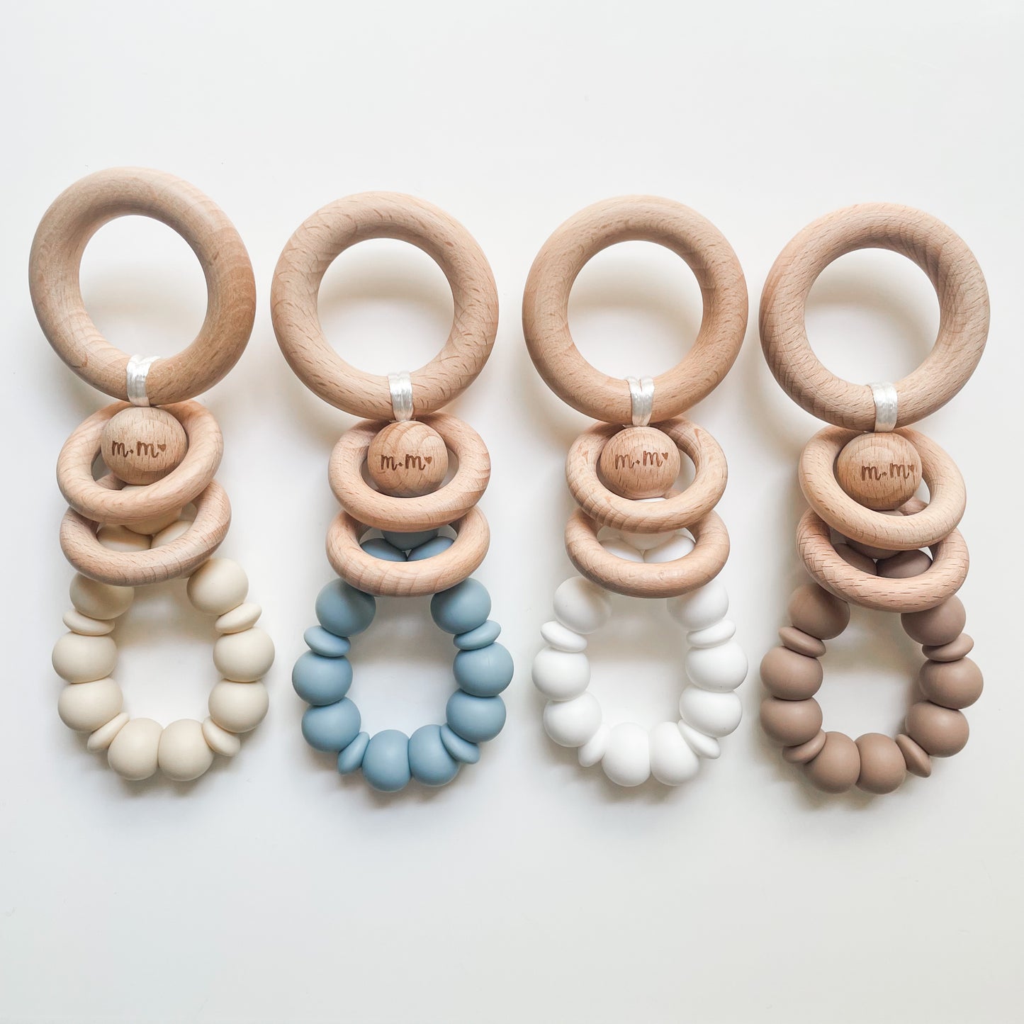 Max Shaker Rattle | Ivory