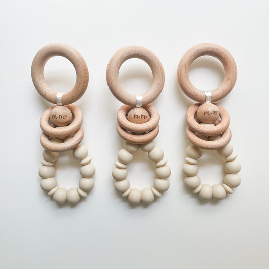 Max Shaker Rattle | Ivory